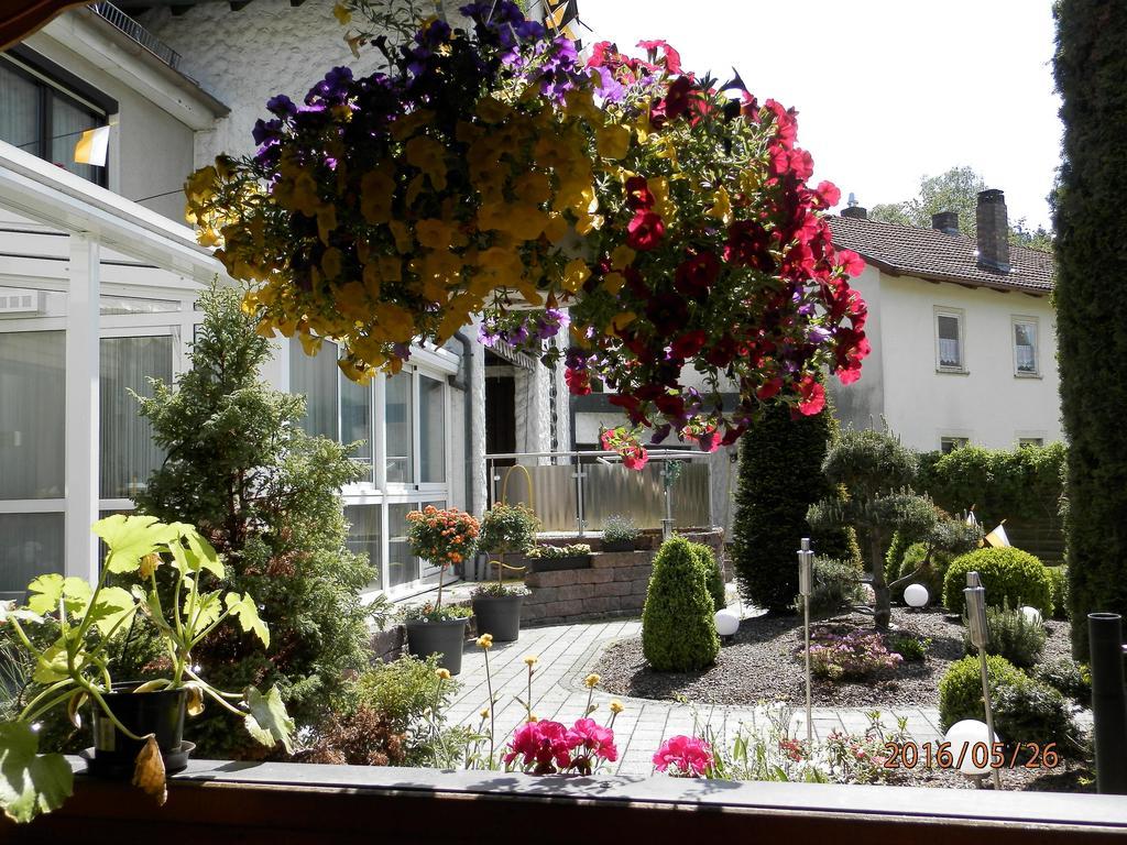 Ferienwohnungen Haus Waltraud Steinwiesen Buitenkant foto